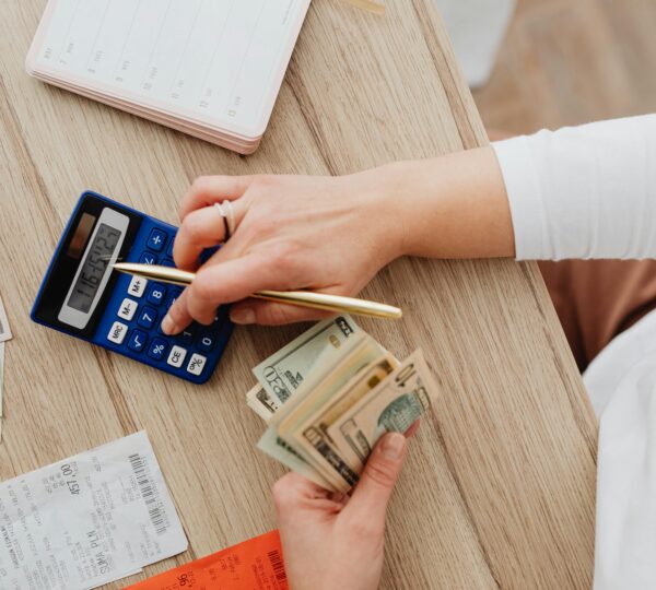 pexels-karola-g-5900225